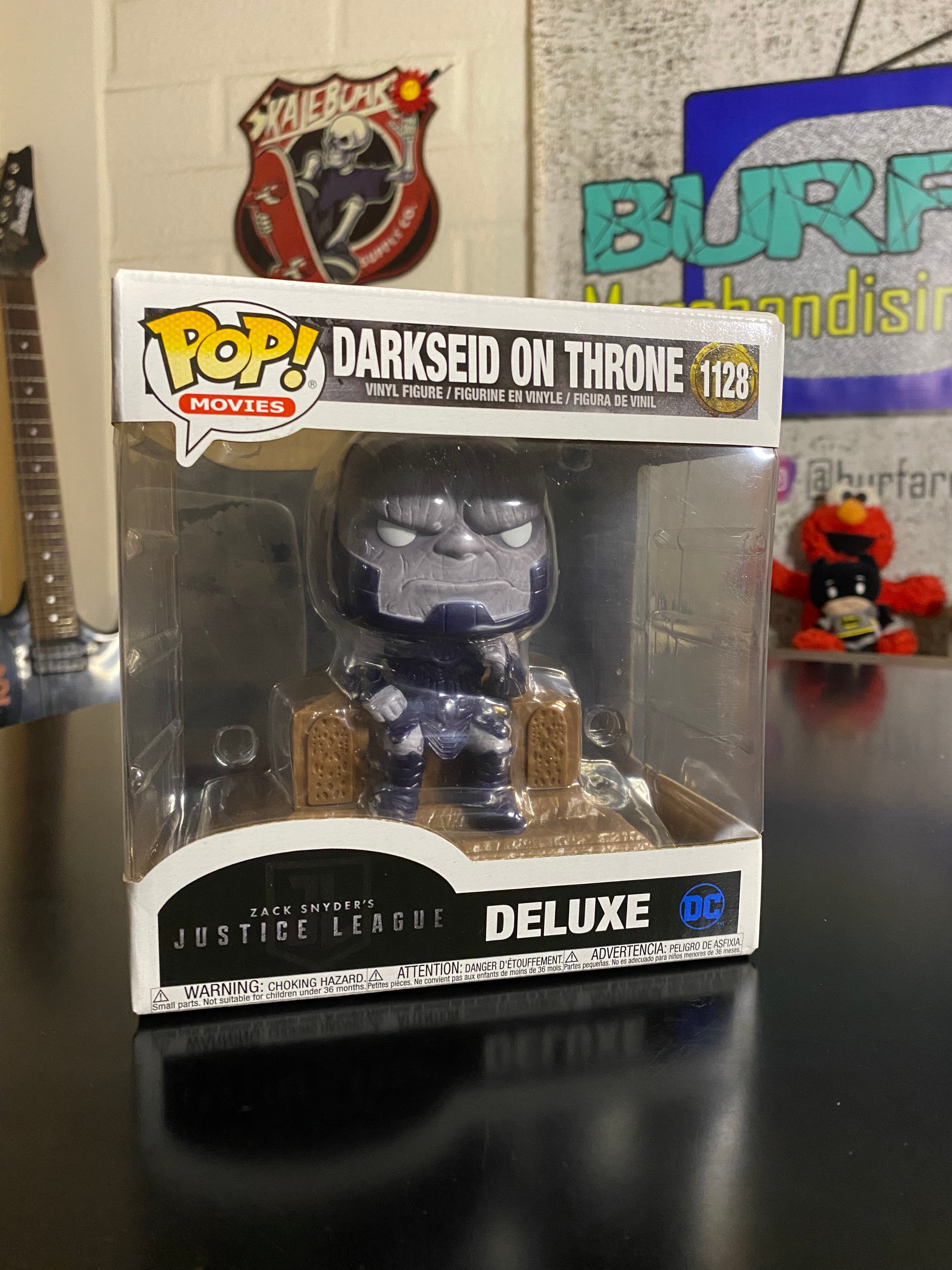 Funko Pop Deluxe Darkseid on Throne