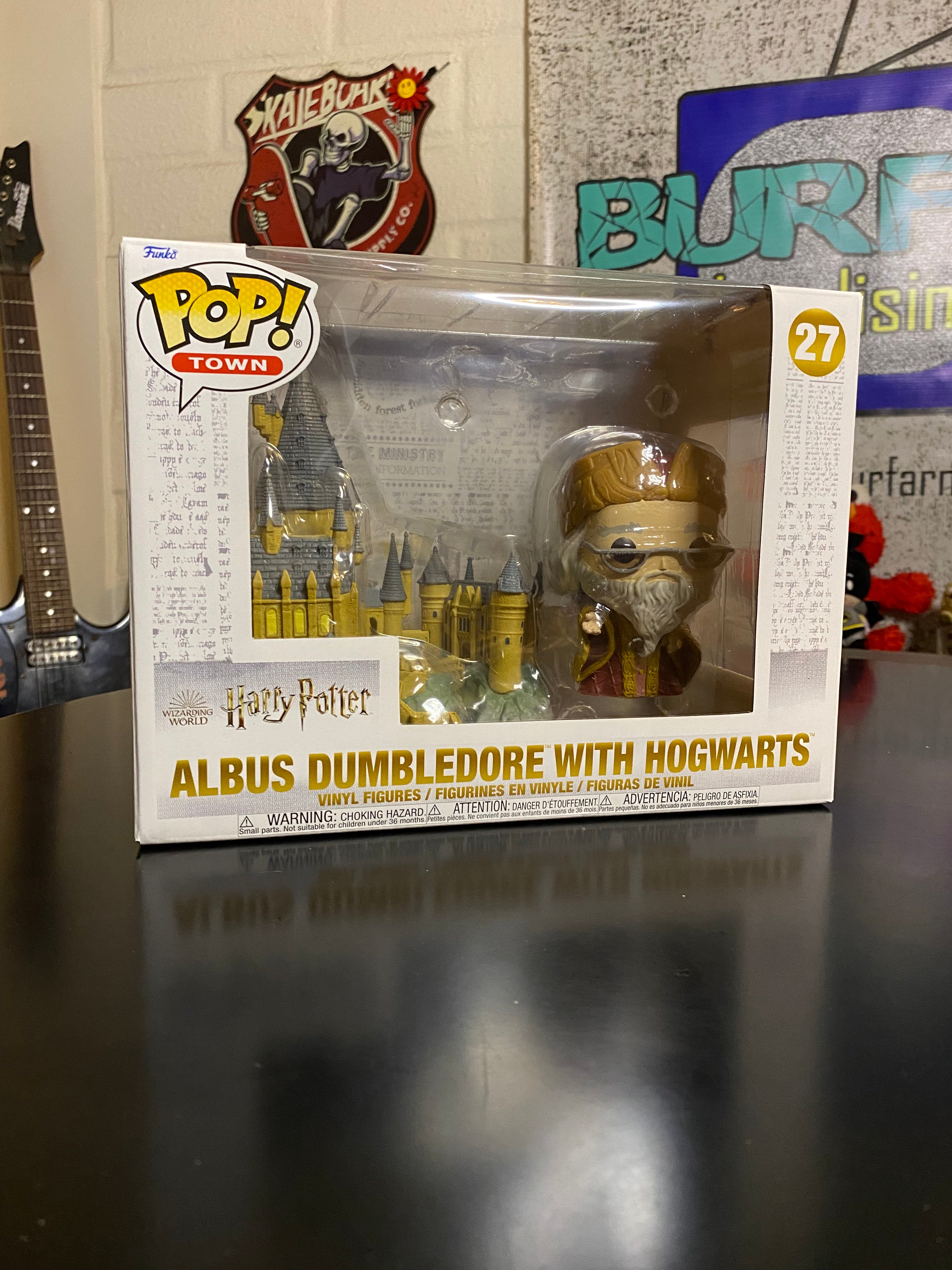 Funko Pop Albus Dumbledore with Hogwarts