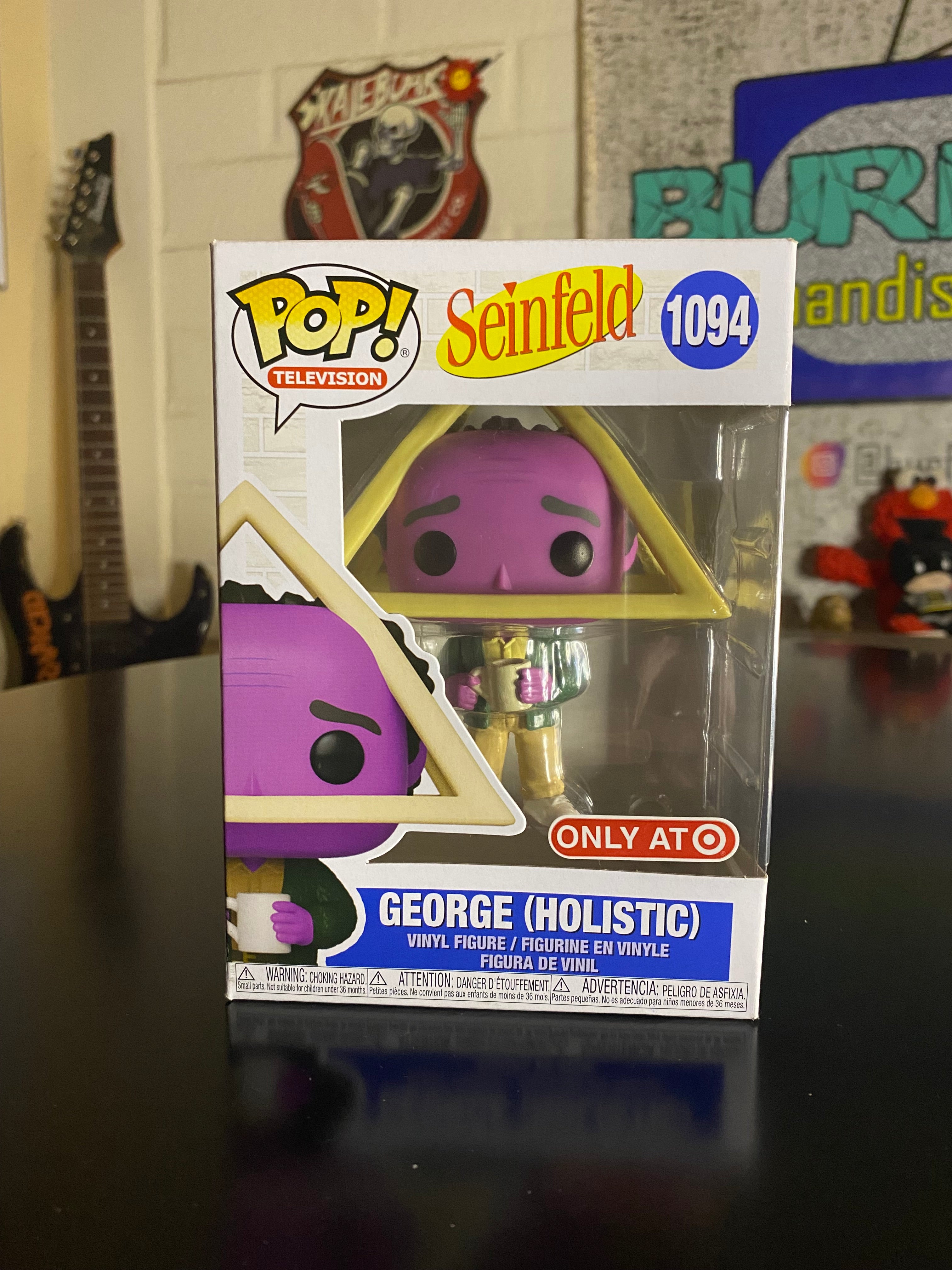 Funko Pop George Holistic Exclusivo Target