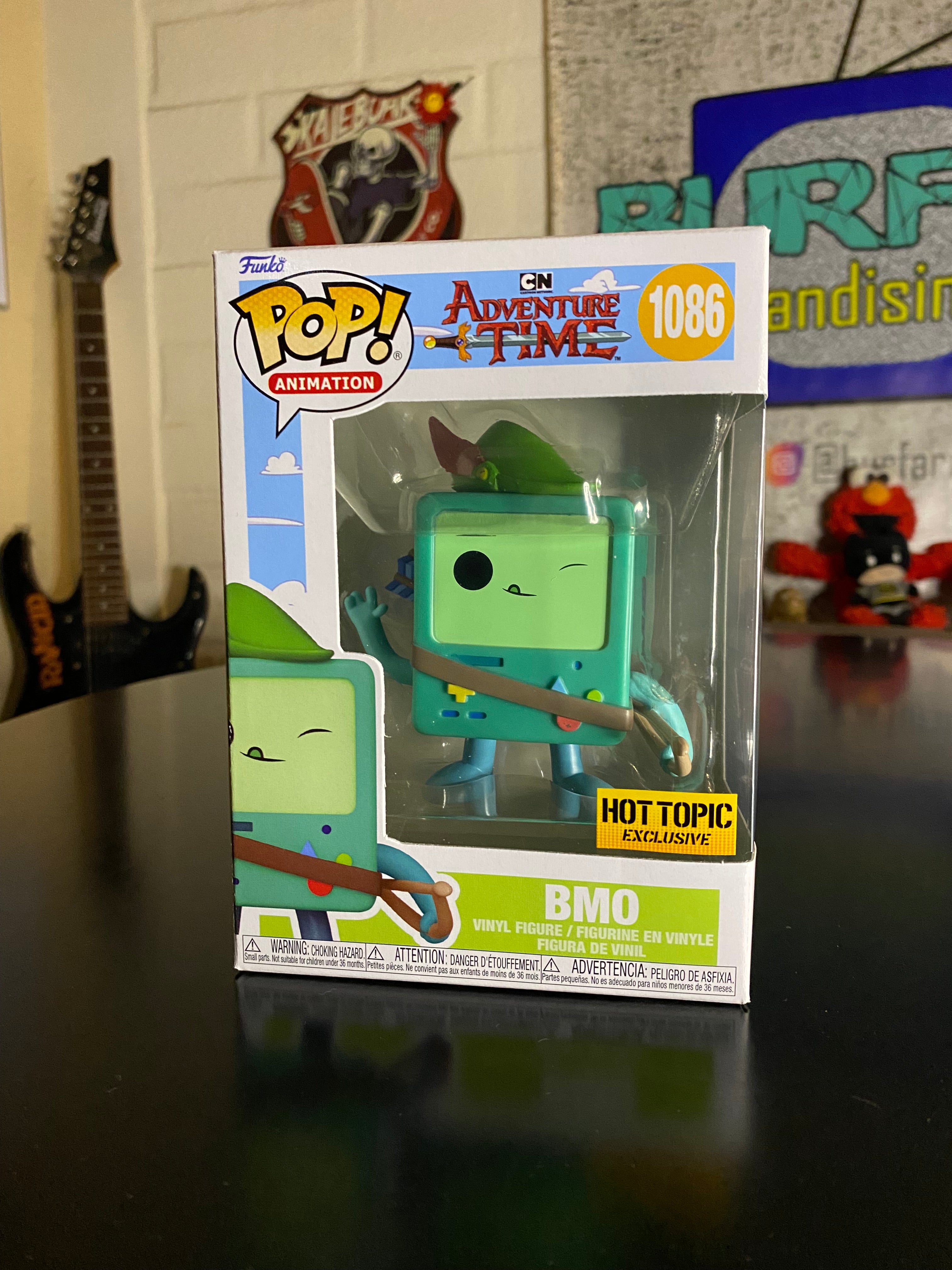 Funko Pop BMO Exclusivo Hot Topic