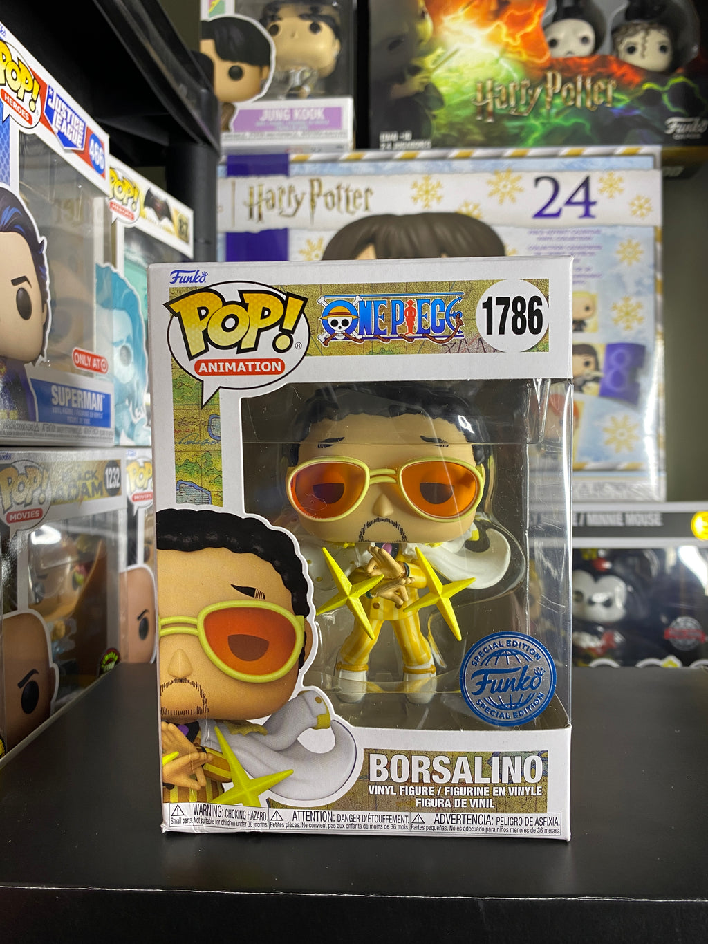 Detalle de daño en la caja del Funko Pop Borsalino