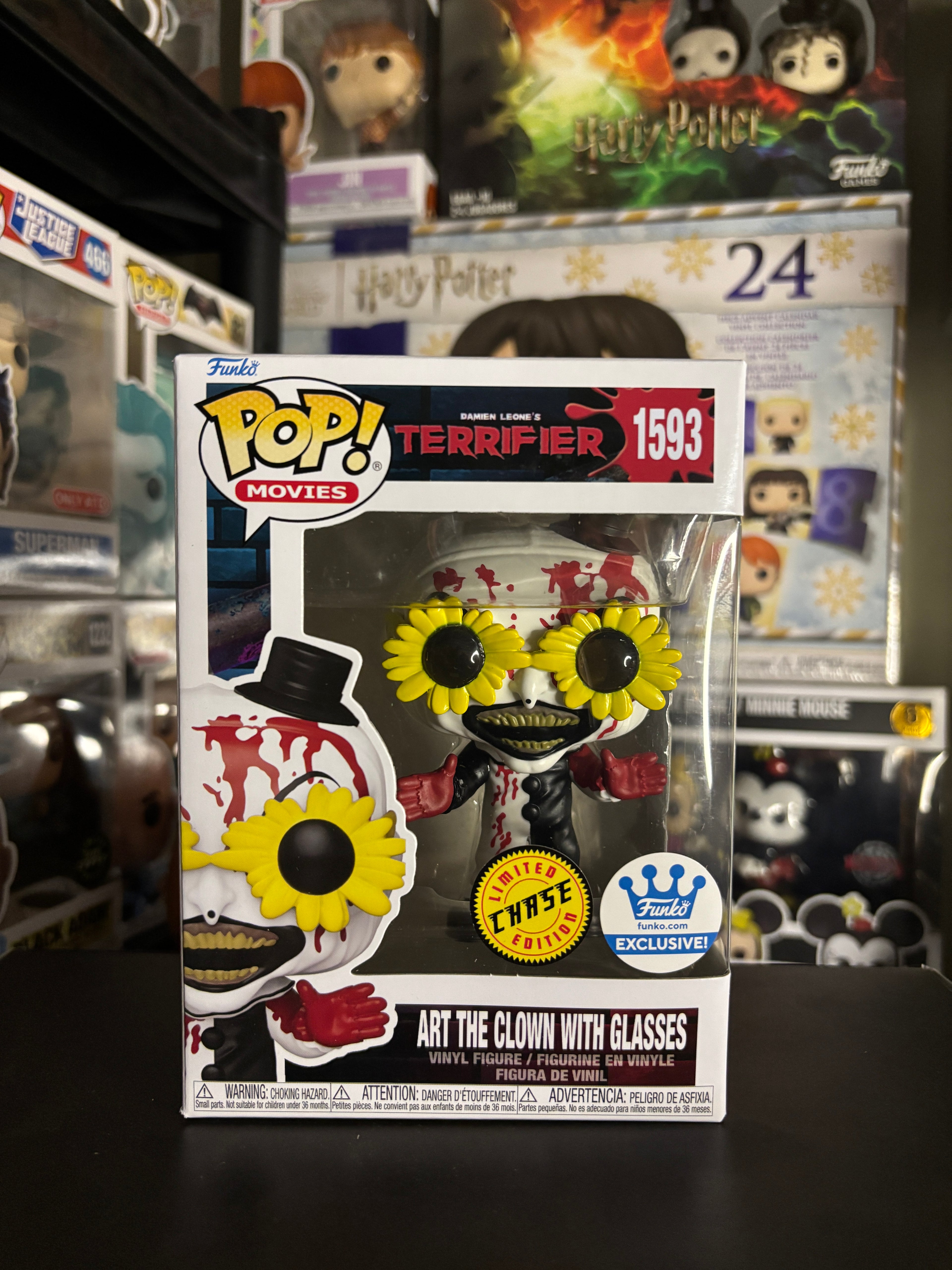 Funko Pop Art the Clown with Glasses Exclusivo FunkoShop Chase